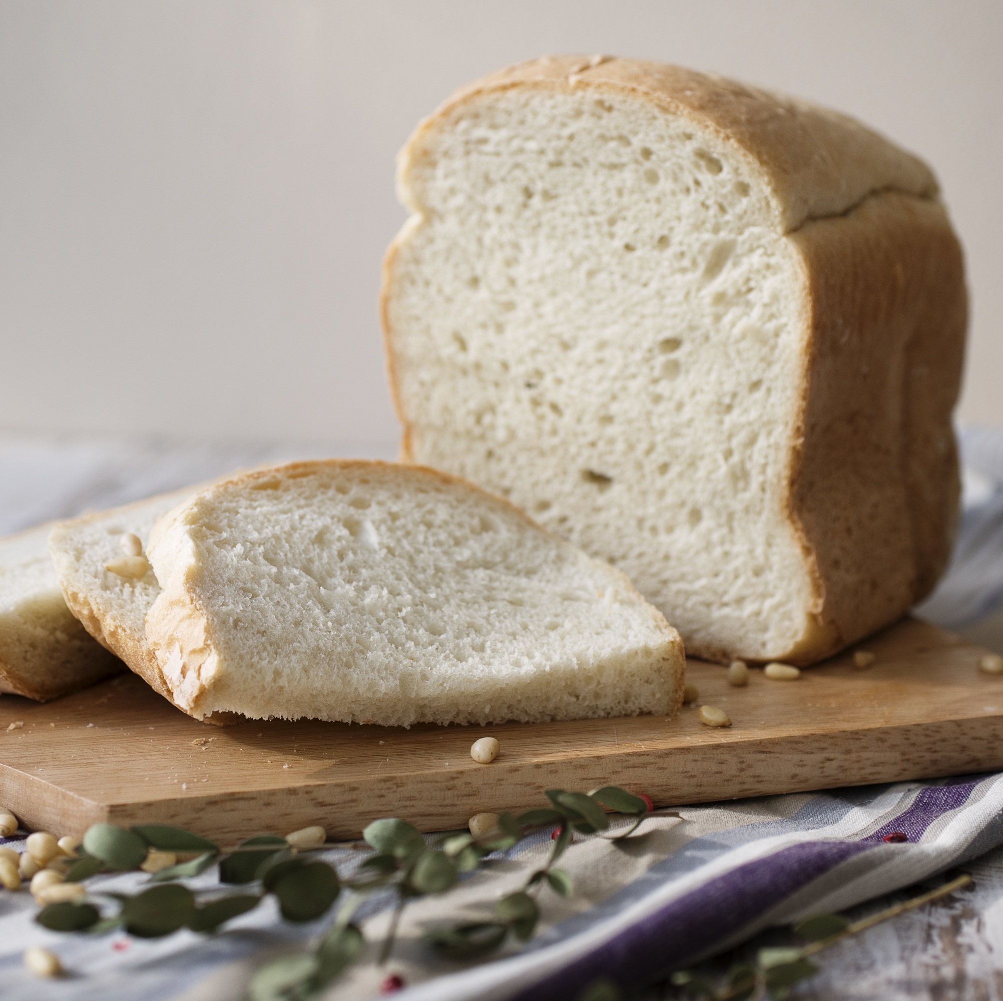Рецепт по приготовлению постного хлеба в хлебопечке.