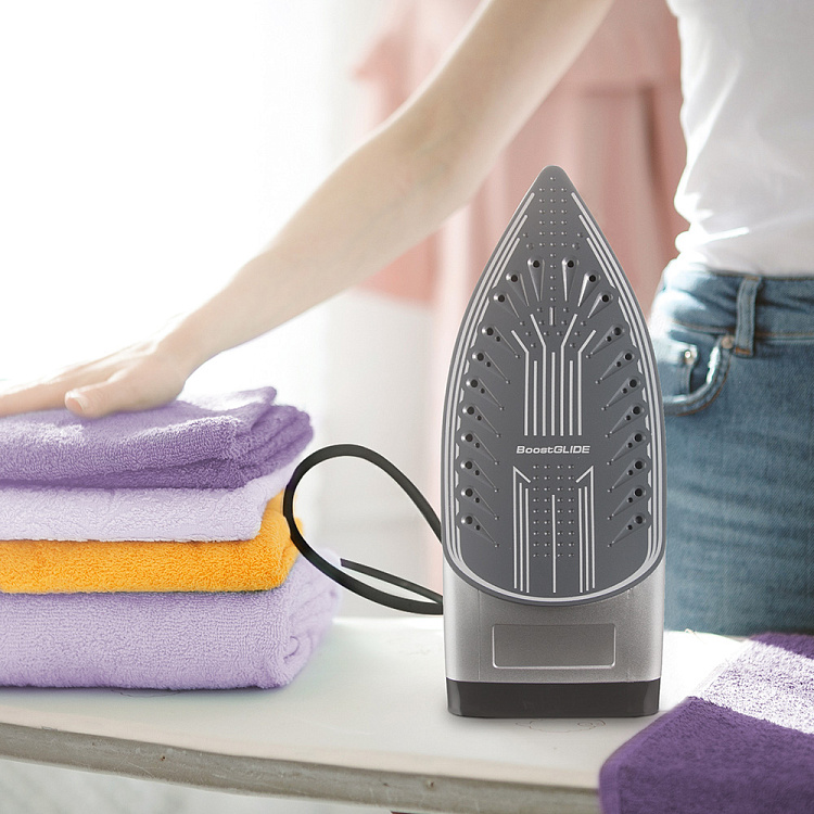 Утюг РЕДМОНД RI-C260 - фото 8 - купить в интернет-магазине Редмонд